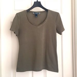 Karen Scott Top Small Olive Green Short Sleeves Tee